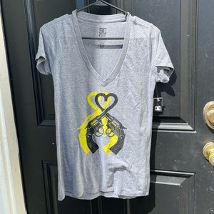DC Shoes women T-shirt. Size m